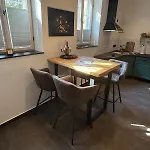 Muellerstube Im Historischen Muellerhaus Apartament *